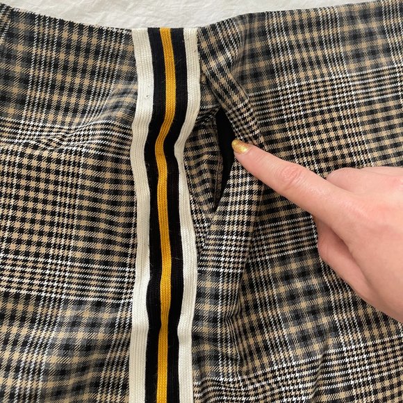 Urban Outfitters Plaid Side Stripe Racing Mini Skirt - Picture 4 of 4